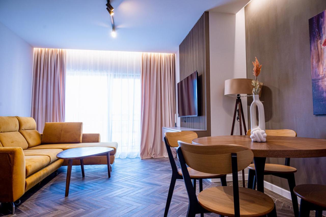 Apartamento Papi House Targoviste Exterior foto
