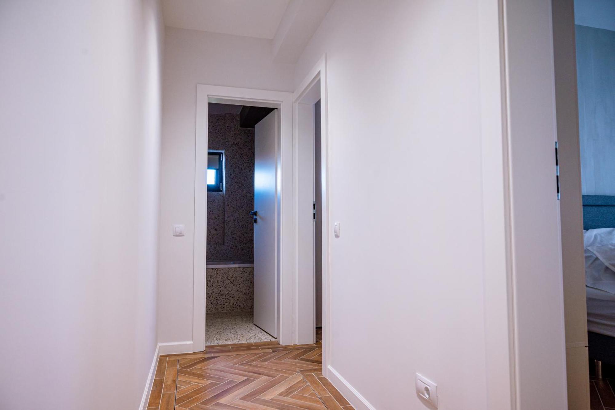 Apartamento Papi House Targoviste Exterior foto